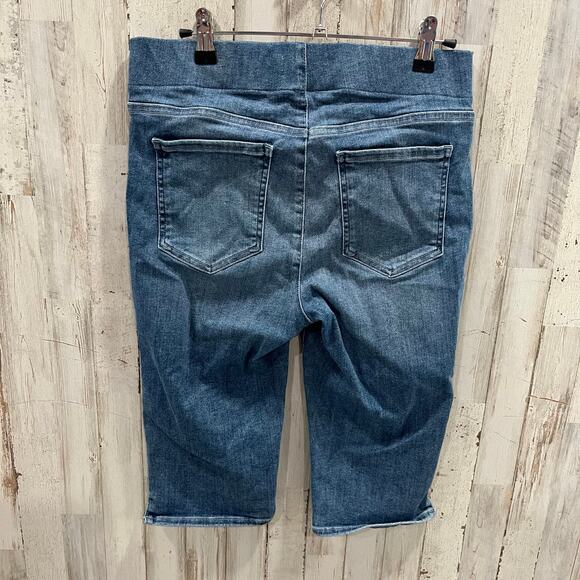 NYDJ Not Your Daughters Jeans Spanspring Pull On Capri Jeans Lunar Slimming 6/M - Picture 2 of 8